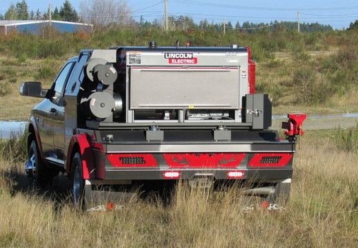 Rival Paladin II 56 -- Modular Welder Rig Truck Deck -- Lincoln (42)
