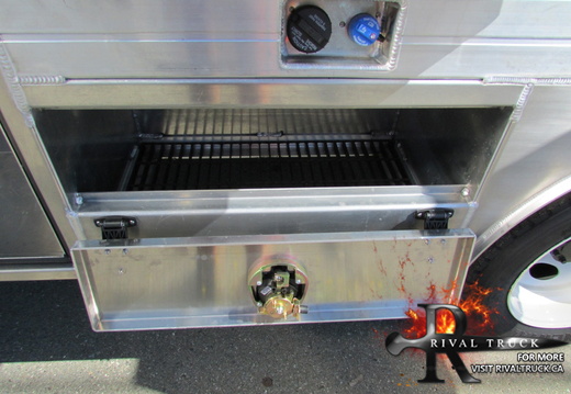 9-429 CUSTOM ALUMINUM CONCRETE FORMS TRUCK DECK (21)