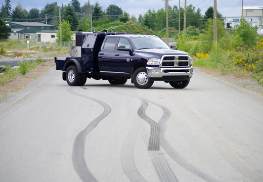 Rival Paladin II 56 -- Modular Welder Rig Truck Deck (46)