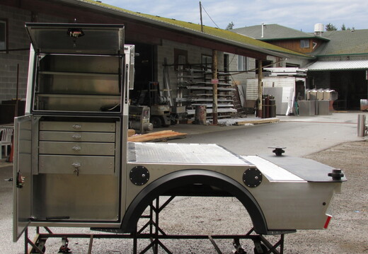 Rival Paladin II 56 -- Modular Welder Rig Truck Deck (3)