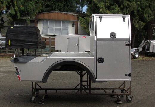 Rival Paladin II 56 -- Modular Welder Rig Truck Deck (5)