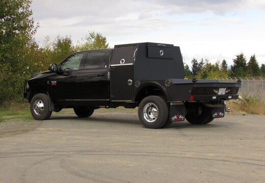 Rival Paladin II 56 -- Modular Welder Rig Truck Deck -- Folka (2)