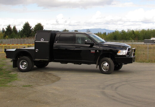 Rival Paladin II 56 -- Modular Welder Rig Truck Deck -- Folka (19)