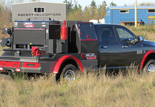 Rival Paladin II 56 -- Modular Welder Rig Truck Deck -- Lincoln (2)