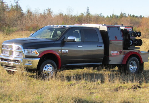 Rival Paladin II 56 -- Modular Welder Rig Truck Deck -- Lincoln (11)