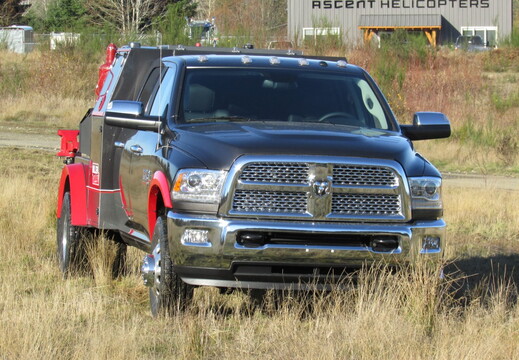 Rival Paladin II 56 -- Modular Welder Rig Truck Deck -- Lincoln (15)
