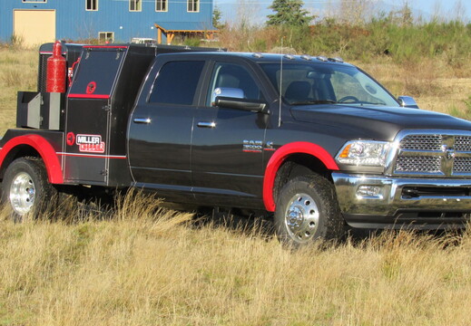 Rival Paladin II 56 -- Modular Welder Rig Truck Deck -- Lincoln (17)