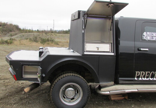 9-366 - Paladin XII 38 - Darryl - Precision Welding (5) (Custom)