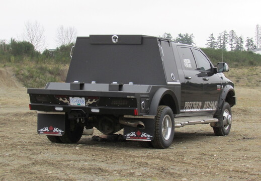 9-366 - Paladin XII 38 - Darryl - Precision Welding (37) (Custom)