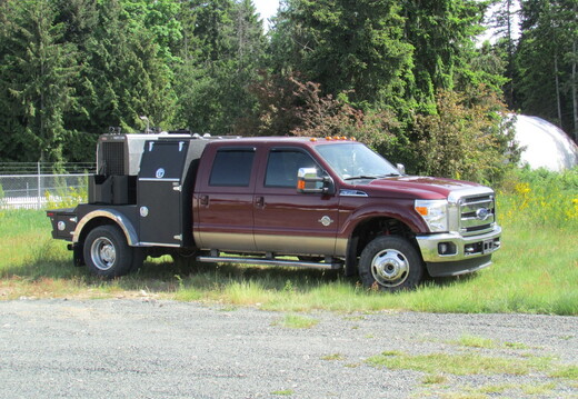 9-405 Rival Paladin II 56 Rig Welders Truck Deck and Sloop (10)