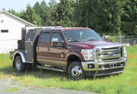 9-405 Rival Paladin II 56 Rig Welders Truck Deck and Sloop (11)