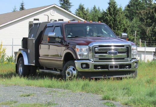 9-405 Rival Paladin II 56 Rig Welders Truck Deck and Sloop (14)