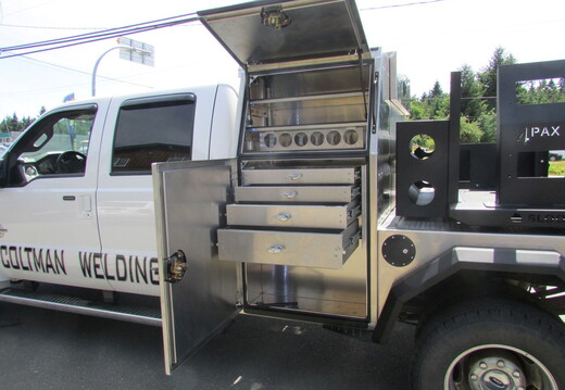 9-418 Rival Paladin Custom 56 Portable Rig Welder's Truck Deck (14)