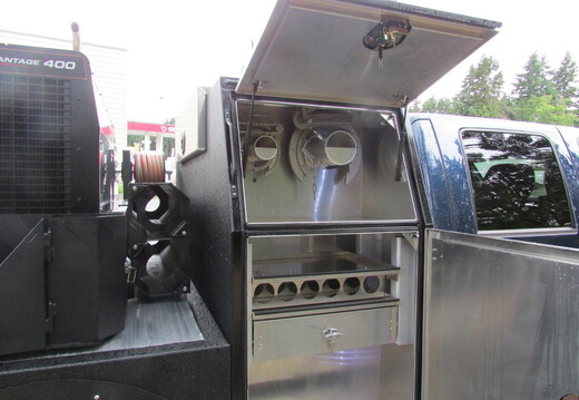 9-419 RIVAL PALADIN II 56 Portable aluminum welder truck deck (5)