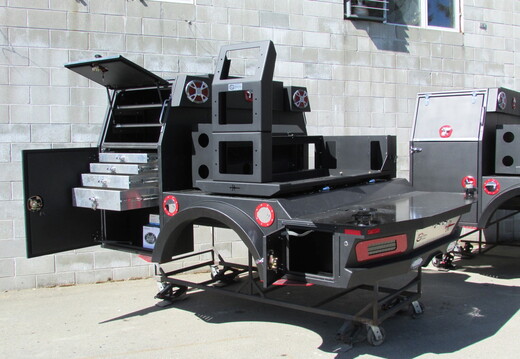9-424 Rival Paladin II 56 Continental Edition Welder's Rig Truck Deck (10)