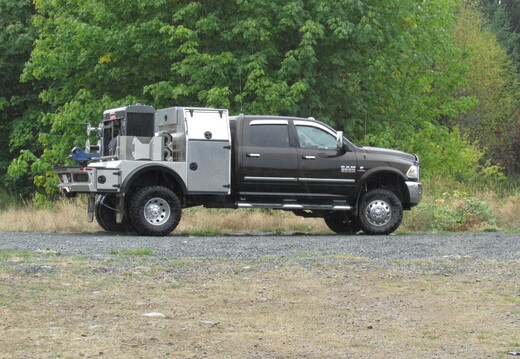 9-443 PALADIN II 56 Professional Rig Welder's Truck Deck (6)