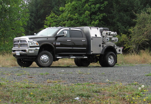 9-443 PALADIN II 56 Professional Rig Welder's Truck Deck (19)