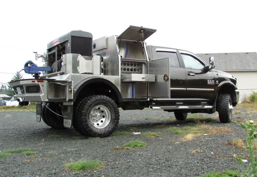 9-443 PALADIN II 56 Professional Rig Welder's Truck Deck (31)