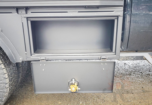 9-889 - Raider D 56 - Motion Mechanica