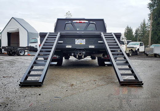 9-889 - Raider D 56 - Motion Mechanica