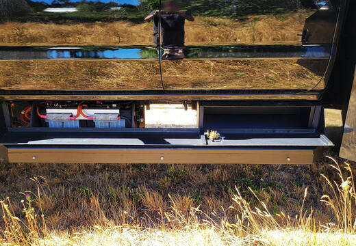 9-932 - CUSTOM RV DECK 84 (23)