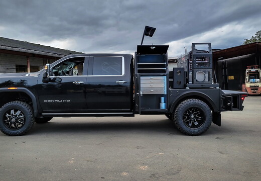 9-927 - Paladin II 56 -- Jesse Elliott-19+1