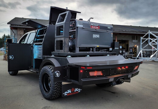 9-927 - Paladin II 56 -- Jesse Elliott-17+1