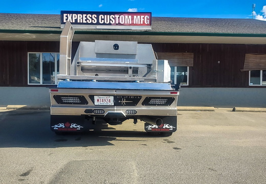 9-1010 Apache II 56 -- Weston Manufacturing (18)