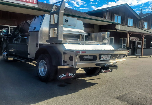 9-1010 Apache II 56 -- Weston Manufacturing (19)