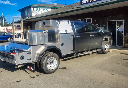 9-1010 Apache II 56 -- Weston Manufacturing (11)