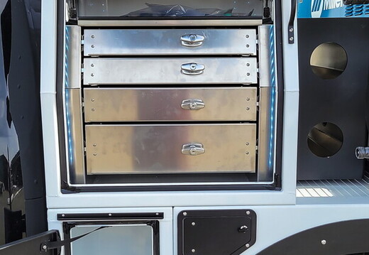 9-1051 - 2023 Paladin S X 38 -- J.L (15)