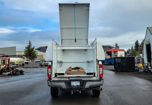 0-182 - BOBCAT LB -- Sunbelt Rentals-24