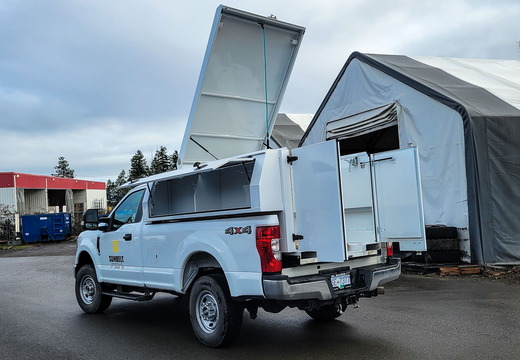 0-182 - BOBCAT LB -- Sunbelt Rentals-25
