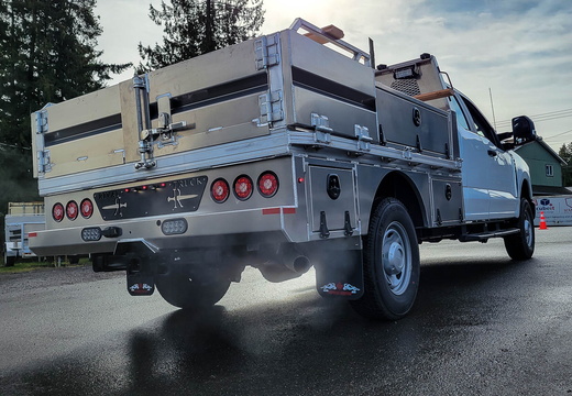 9-1158 - Raider-S-56 -- City of North Van