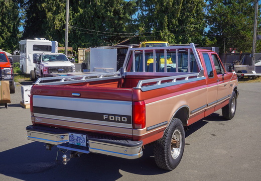 Cory's Ford - Headache Rack & Rails