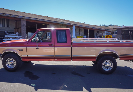 Ford Headache Rack and Rails (18)