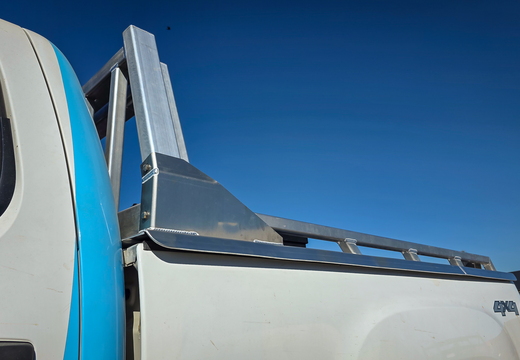 EDGETT CUSTOM HEADACHE RACK AND RAILS (15)