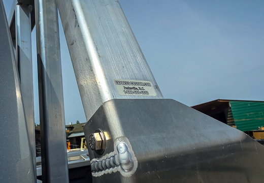 Silver Chevy Headache Rack and Rails (19)